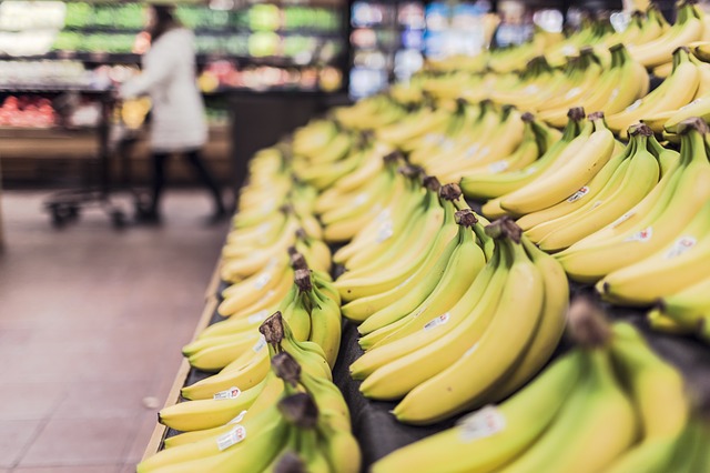 bananas in food markets